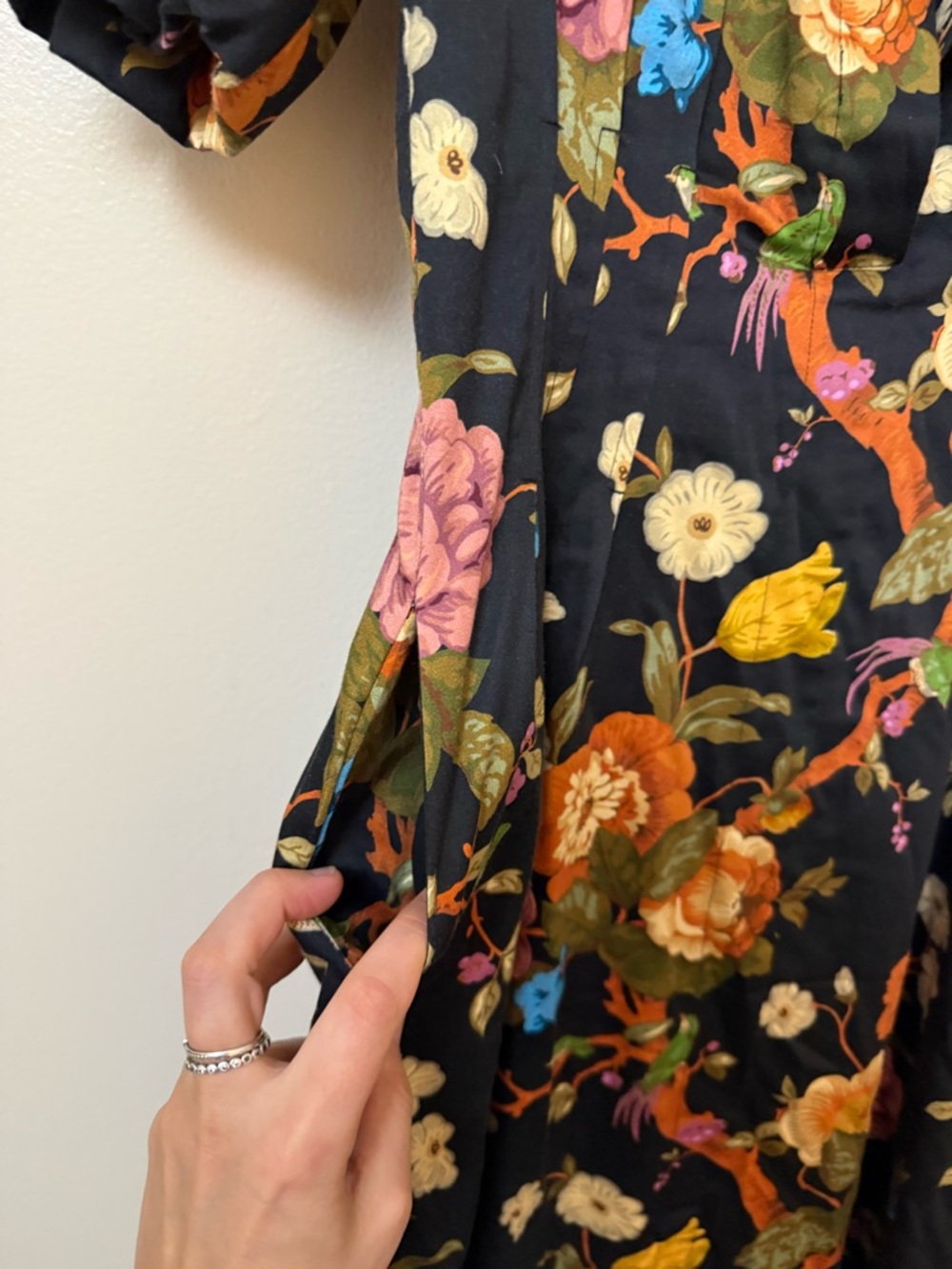 Tuckernuck Baroque Floral Delaney Short Puff Sleeve Maxi Dress - Picture 10 of 14